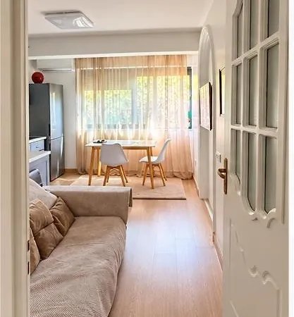 Resta Homes 2 Appartement *